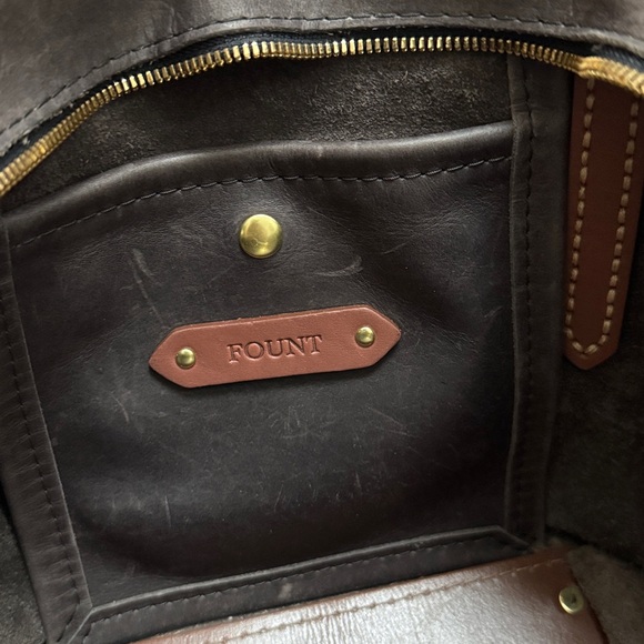 Fount petite atlas Wolf handbag & tossle genuine leather - Picture 8 of 12